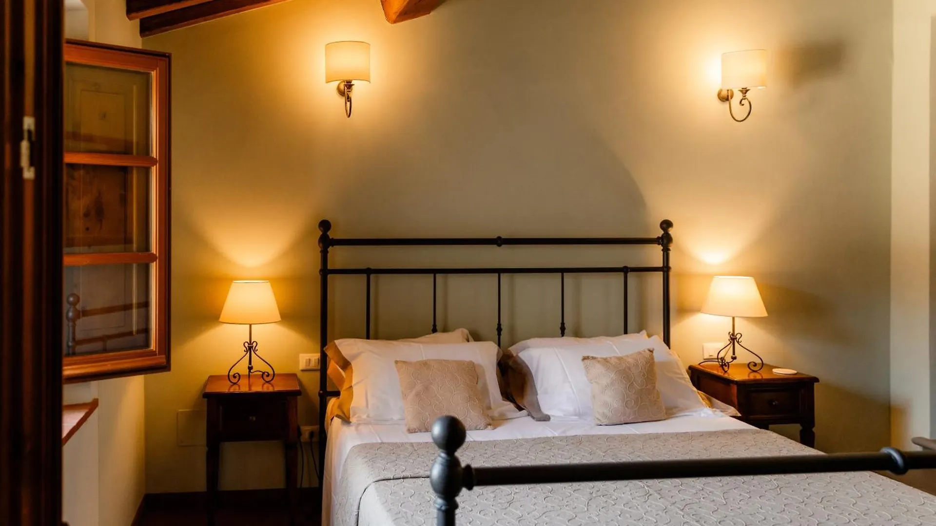 Suite La Sorgente At Villa Santa Lucia Nuova San Casciano in Val di Pesa